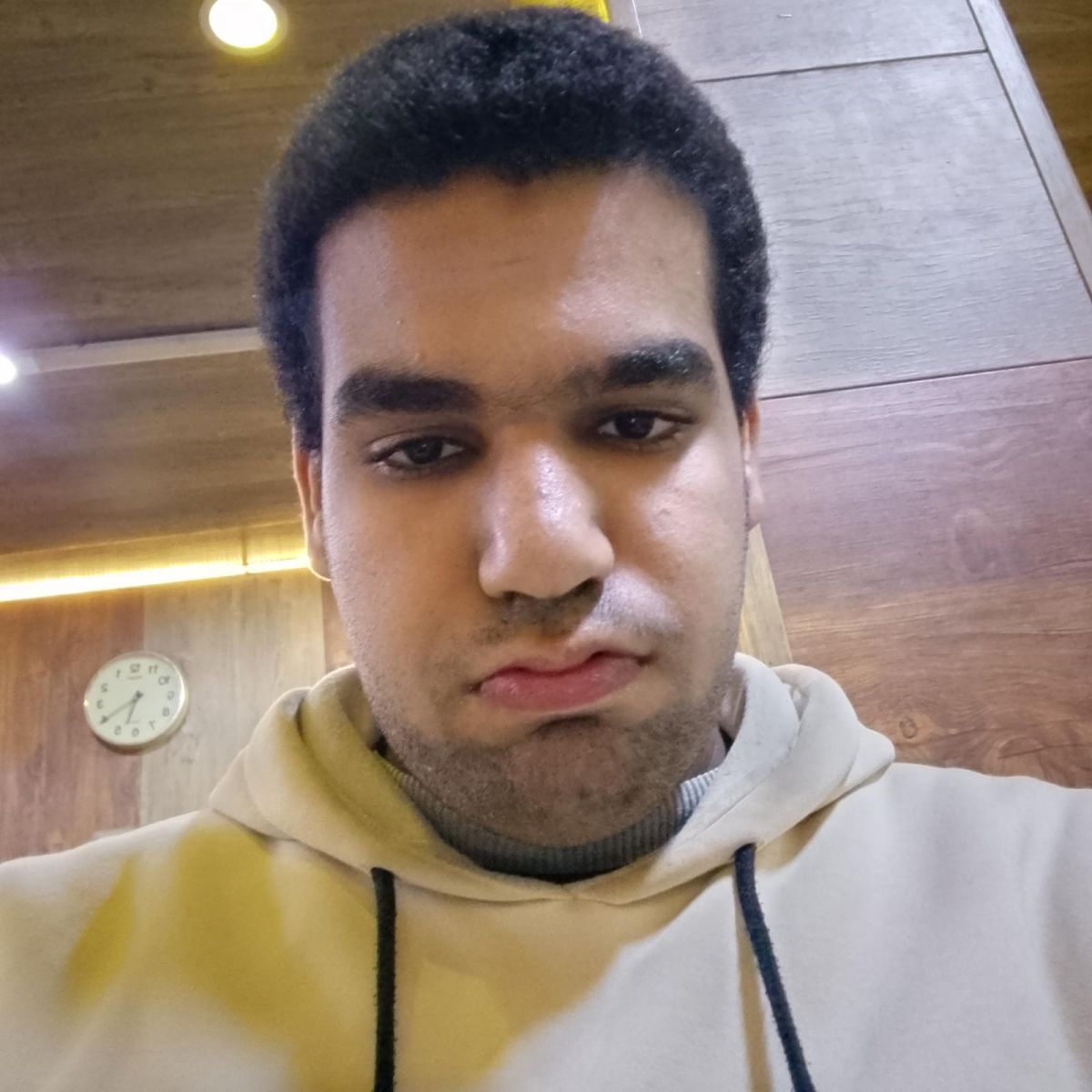 OKNMlP
