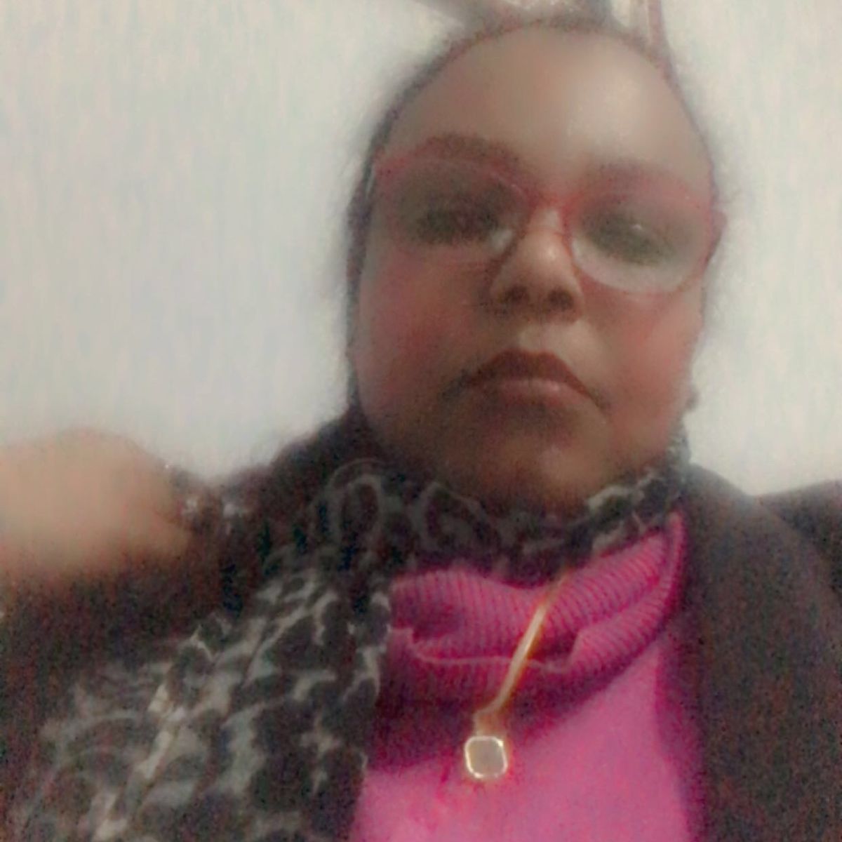 مني منوشه