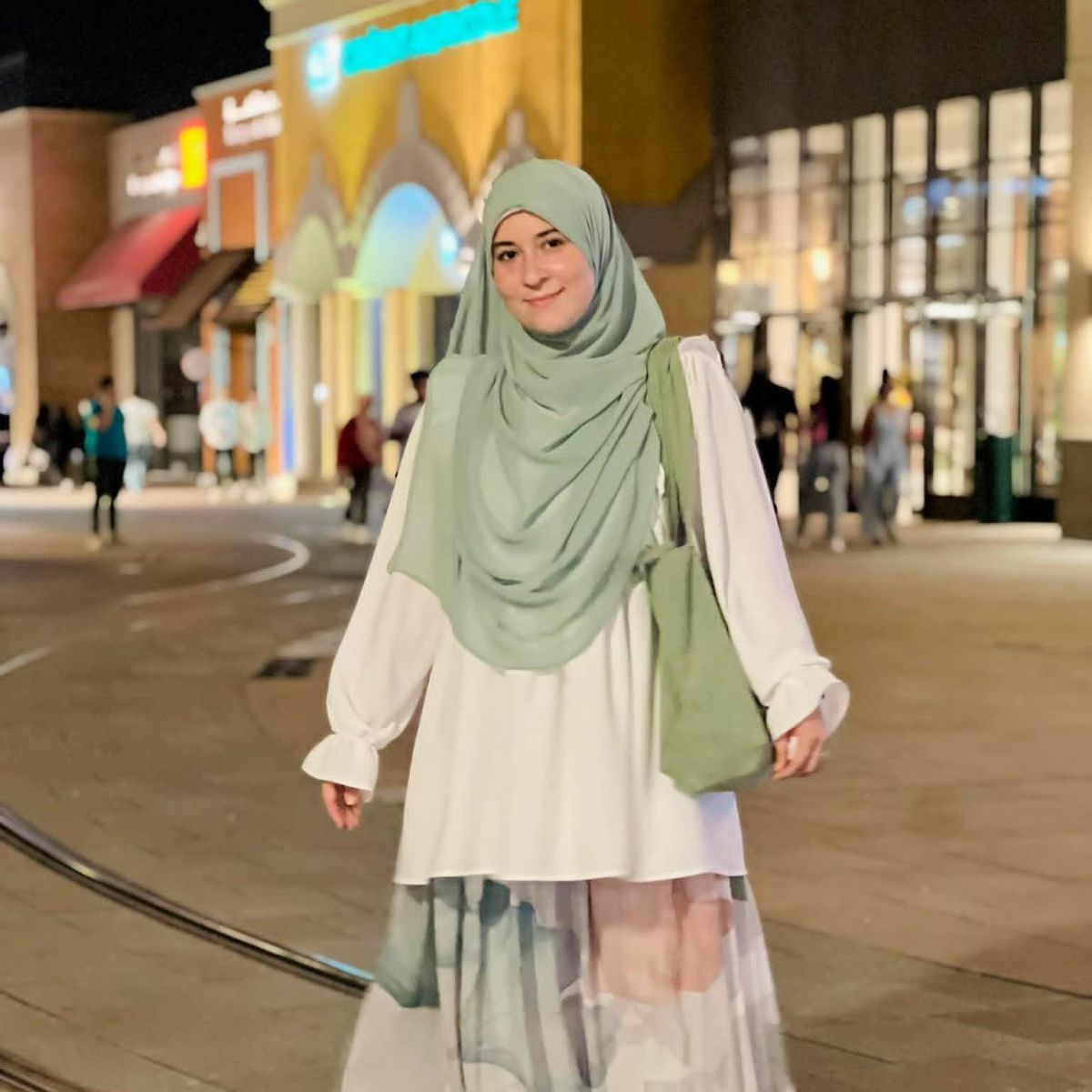 Amira