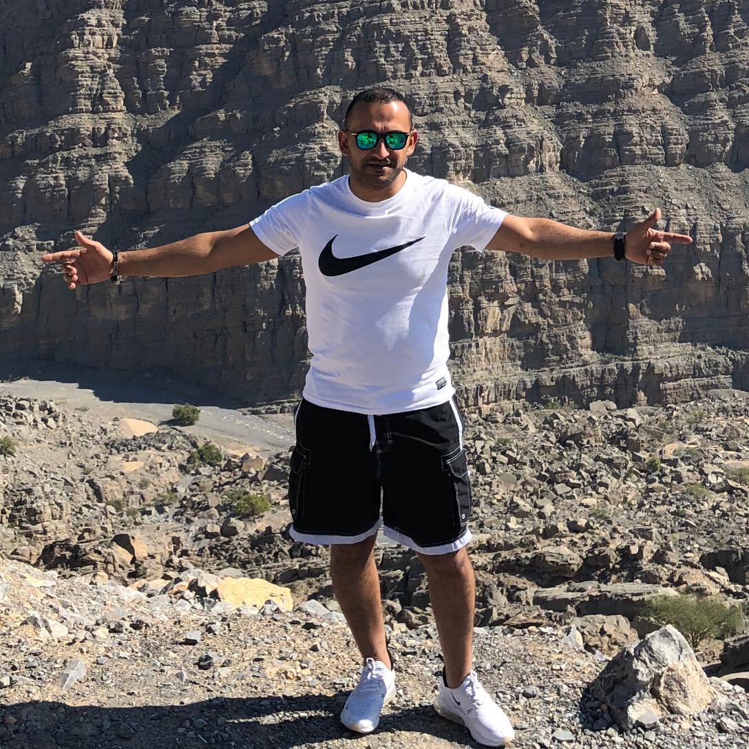 مصطفى