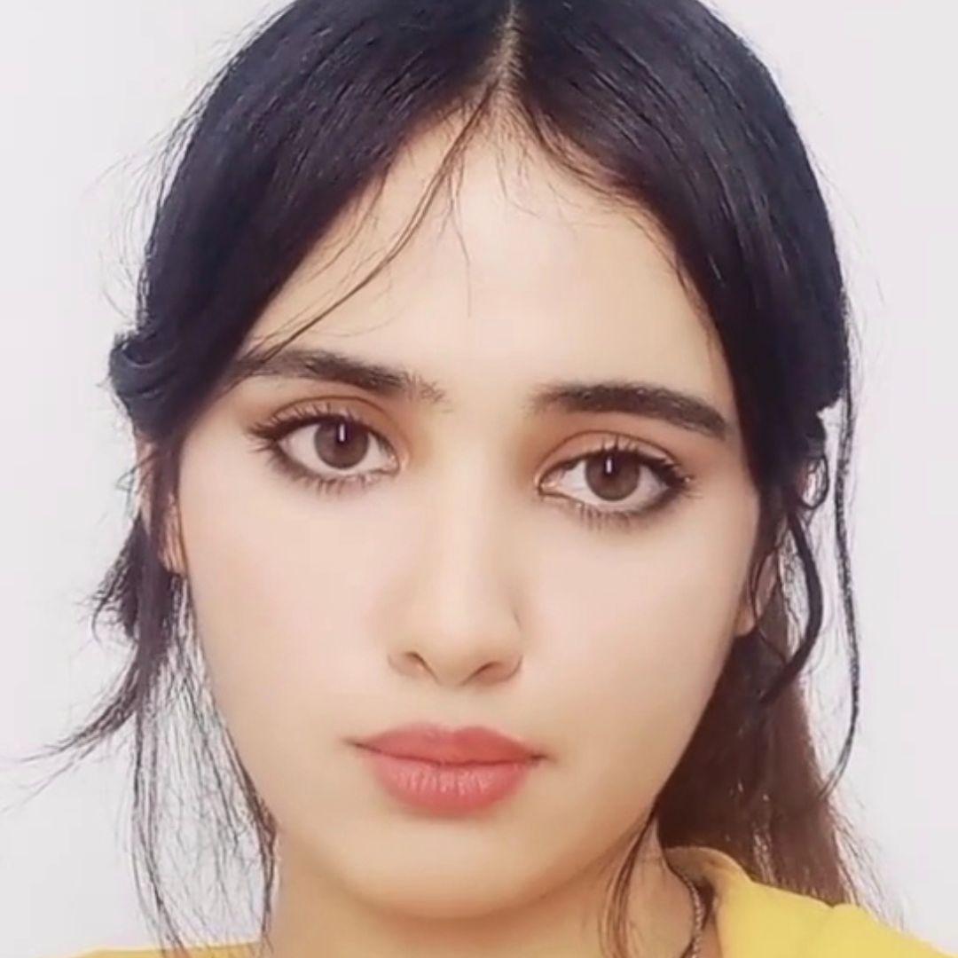عيون مها